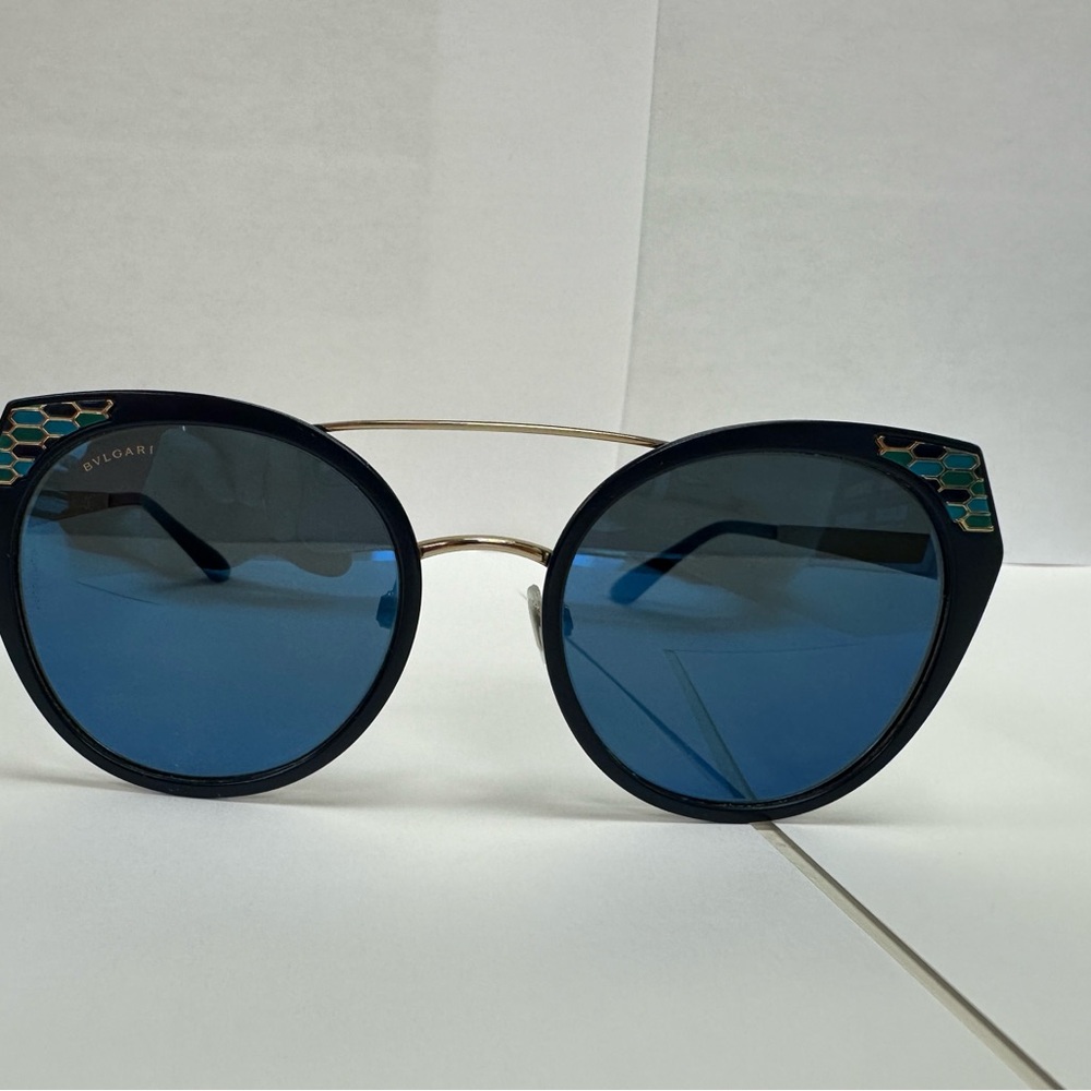 Bvlgari sunglasses, dark blue color. Worn few times. Looks brand new. - Picture 6 of 6